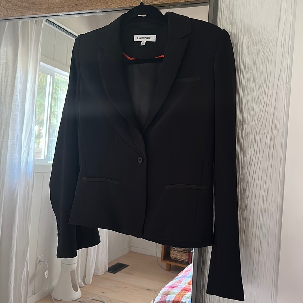 Elizabeth and James blazer